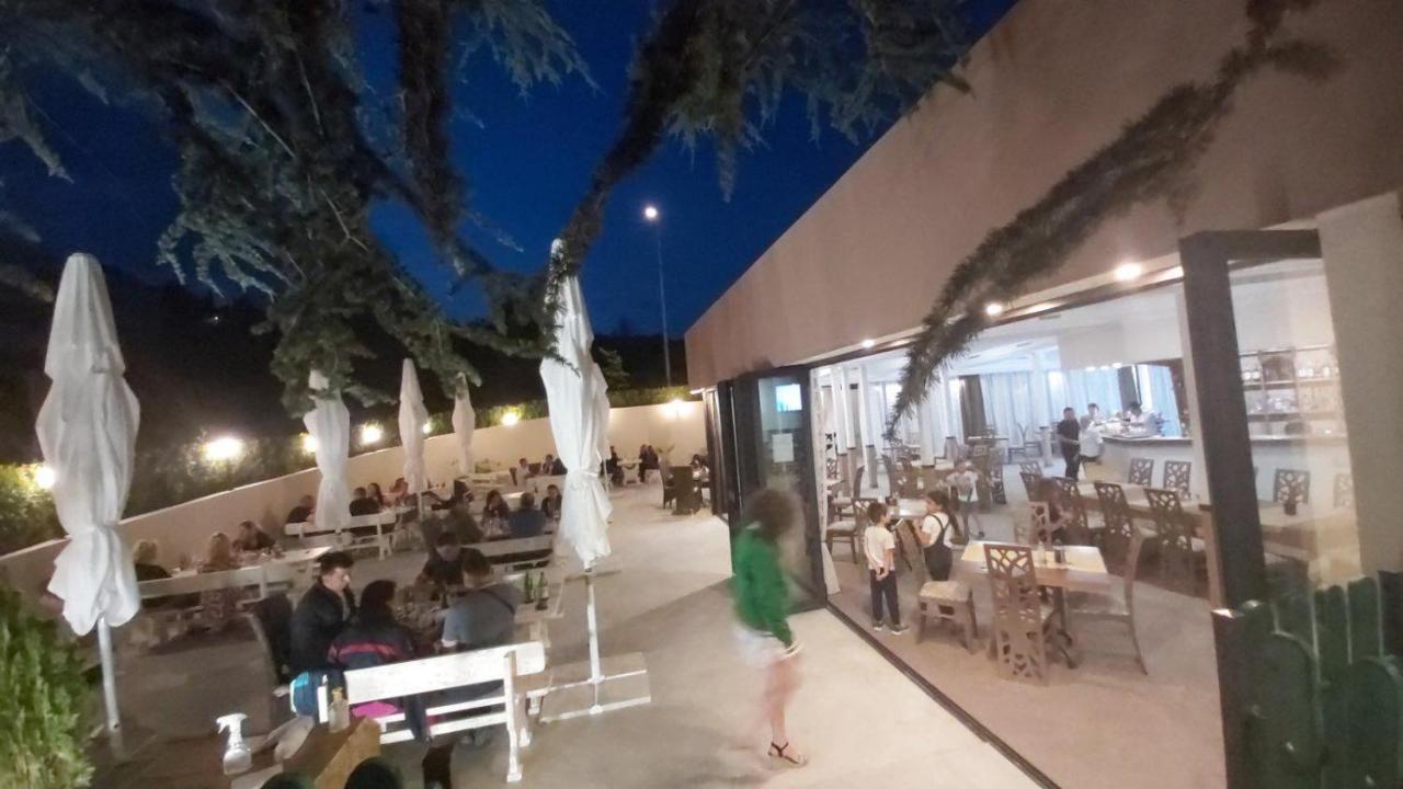 סטרה זגורה Hotel Dream מראה חיצוני תמונה